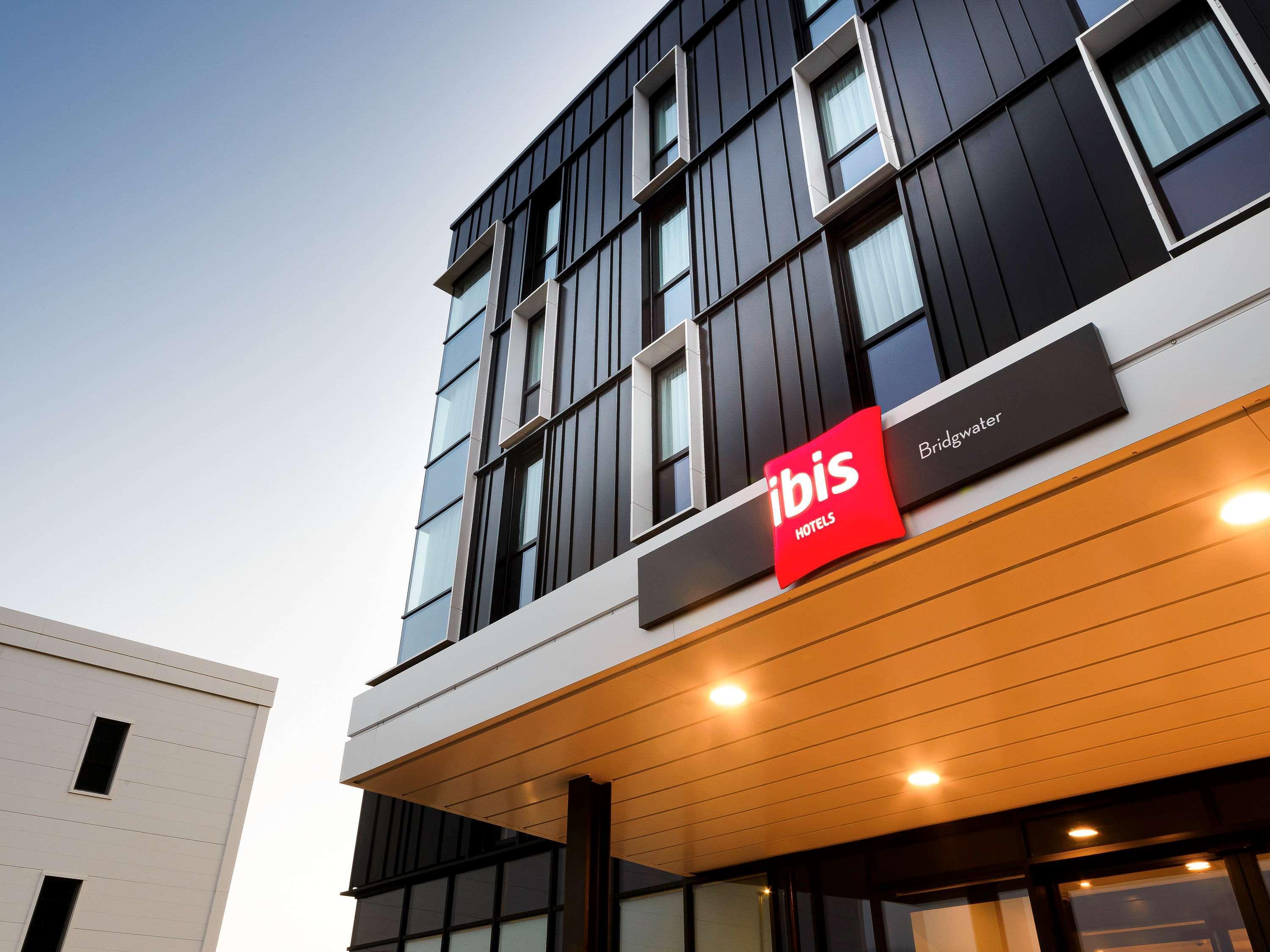 Ibis Bridgwater, M5 Jct23 Hotel Exterior photo